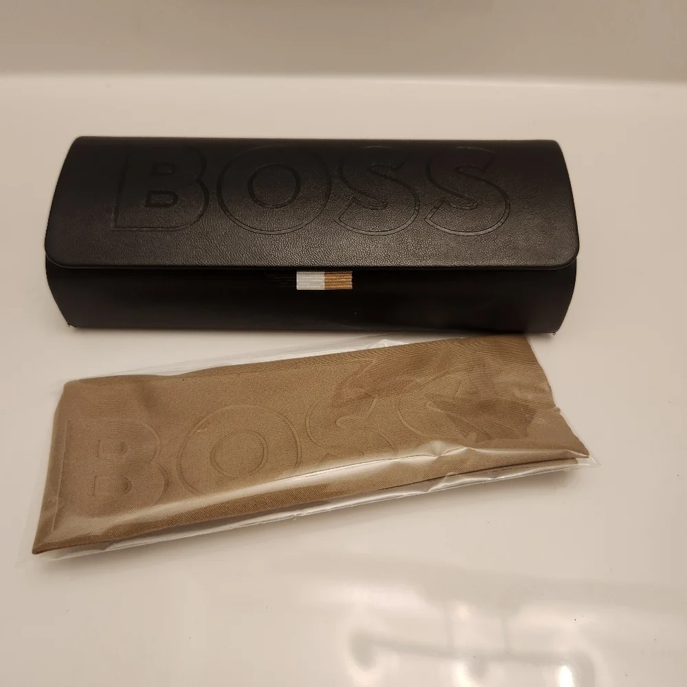 Boss Sunglasses Case 👓
